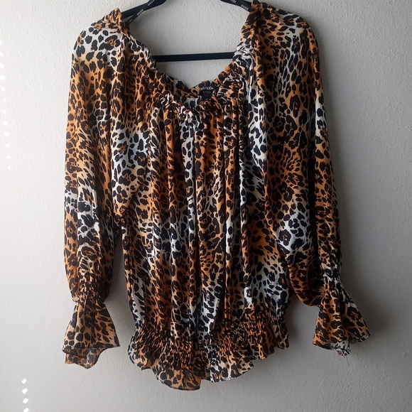 OXOX Tops - OXOXO PEASANT STYLE BLOUSE